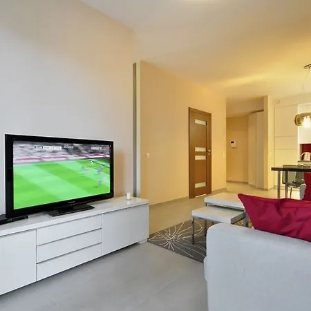 Waterlane Apartament Апартаменты *