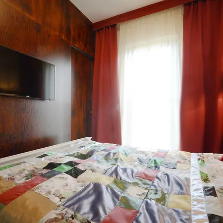 Waterlane Apartament Apartment