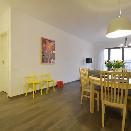 Waterlane Apartament *