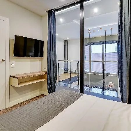 Waterlane Apartament *